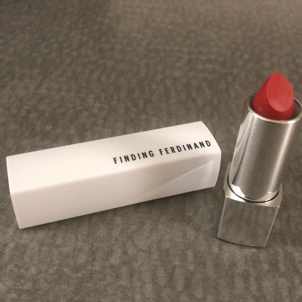 Finding Ferdinand Lipstick in Nob Hill Red
